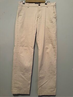 Chaps Men's Light Cream Chinos